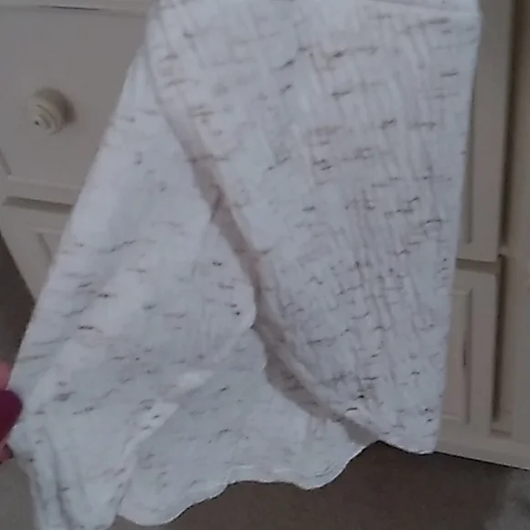 Style & co dressy off-white/cream beige top with 3/4 flaired sleeves, size XL. - Picture 3 of 7